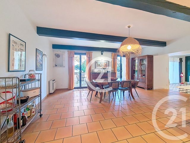 Maison &agrave; vendre - 8 pi&egrave;ces - 205,40 m2 - St Martin De Crau - 13 - PROVENCE-ALPES-COTE-D-AZUR