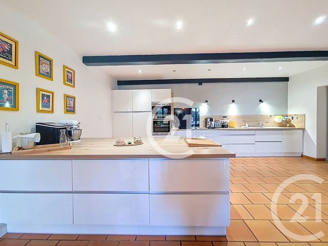 Maison &agrave; vendre - 8 pi&egrave;ces - 205,40 m2 - St Martin De Crau - 13 - PROVENCE-ALPES-COTE-D-AZUR