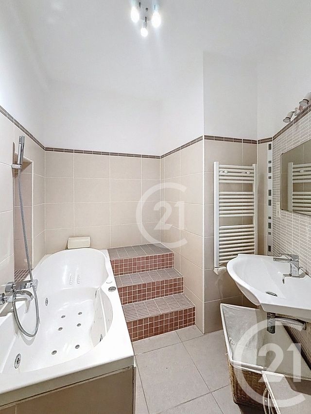 Maison &agrave; vendre - 5 pi&egrave;ces - 90,01 m2 - Arles - 13 - PROVENCE-ALPES-COTE-D-AZUR