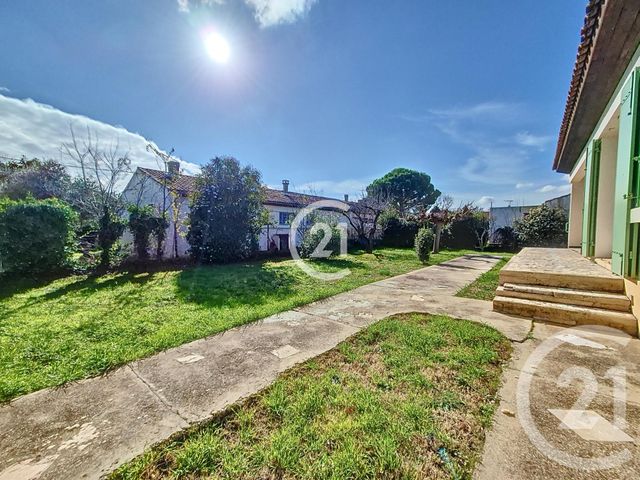 Maison &agrave; vendre - 4 pi&egrave;ces - 67,30 m2 - St Martin De Crau - 13 - PROVENCE-ALPES-COTE-D-AZUR