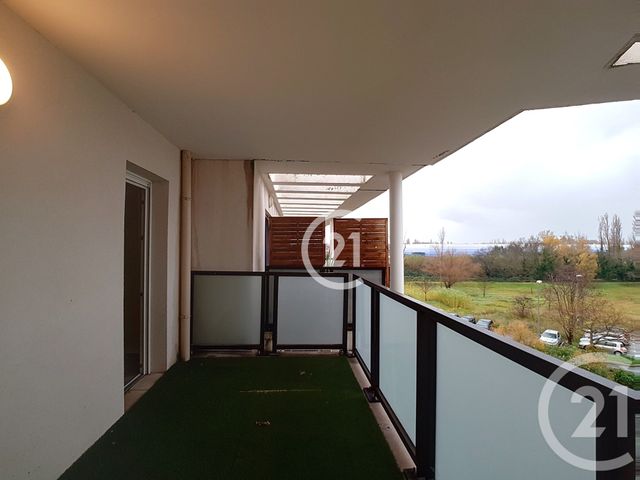 Appartement T2 à louer - 2 pièces - 50,70 m2 - St Martin De Crau - 13 - PROVENCE-ALPES-COTE-D-AZUR