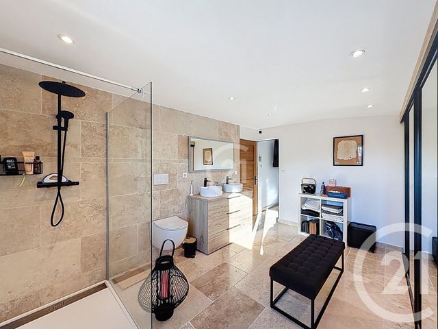 Maison à vendre - 5 pièces - 143,53 m2 - St Martin De Crau - 13 - PROVENCE-ALPES-COTE-D-AZUR