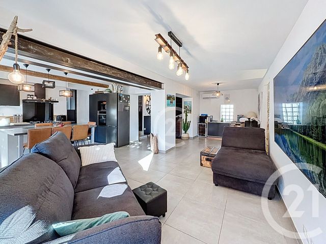 Maison à vendre - 5 pièces - 143,53 m2 - St Martin De Crau - 13 - PROVENCE-ALPES-COTE-D-AZUR