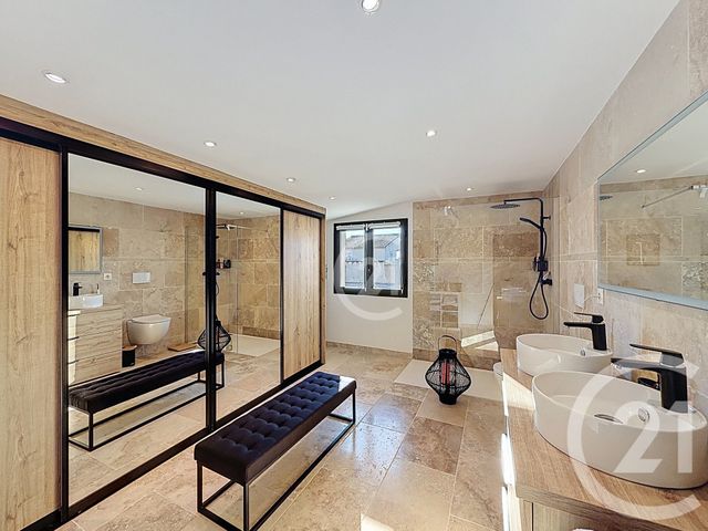 Maison à vendre - 5 pièces - 143,53 m2 - St Martin De Crau - 13 - PROVENCE-ALPES-COTE-D-AZUR