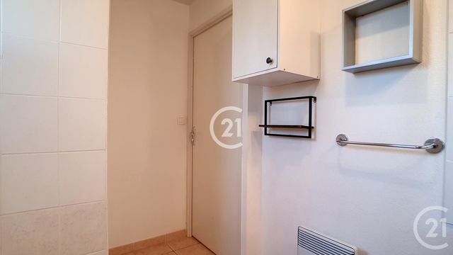 Appartement T3 à louer - 3 pièces - 63,60 m2 - Arles - 13 - PROVENCE-ALPES-COTE-D-AZUR