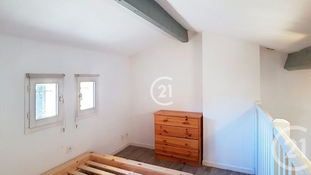 Appartement Duplex &agrave; louer - 2 pi&egrave;ces - 26,10 m2 - Mouries - 13 - PROVENCE-ALPES-COTE-D-AZUR