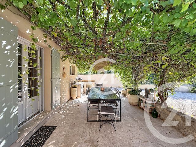 Maison &agrave; vendre - 5 pi&egrave;ces - 162,64 m2 - Fontvieille - 13 - PROVENCE-ALPES-COTE-D-AZUR
