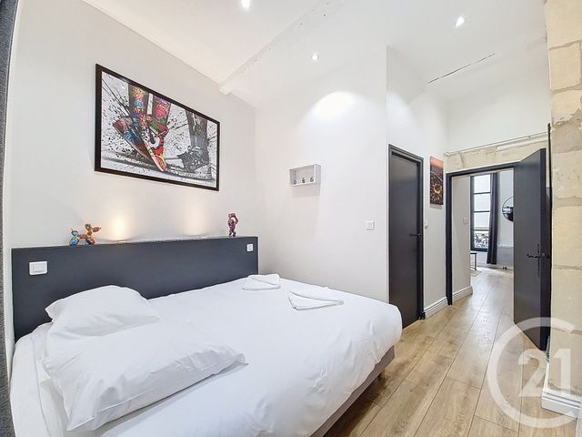 Appartement T2 &agrave; louer - 2 pi&egrave;ces - 27 m2 - Arles - 13 - PROVENCE-ALPES-COTE-D-AZUR