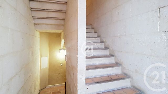 Appartement T2 &agrave; louer - 2 pi&egrave;ces - 27 m2 - Arles - 13 - PROVENCE-ALPES-COTE-D-AZUR