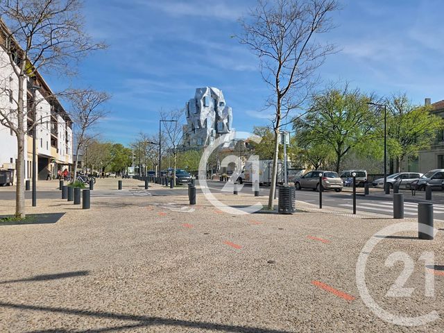 Appartement T2 &agrave; louer - 2 pi&egrave;ces - 48,17 m2 - Arles - 13 - PROVENCE-ALPES-COTE-D-AZUR