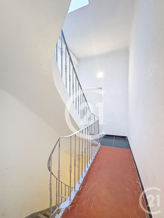 Appartement T2 &agrave; louer - 2 pi&egrave;ces - 48,17 m2 - Arles - 13 - PROVENCE-ALPES-COTE-D-AZUR