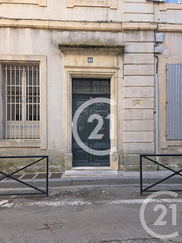 Appartement T2 &agrave; louer - 2 pi&egrave;ces - 50,64 m2 - Arles - 13 - PROVENCE-ALPES-COTE-D-AZUR