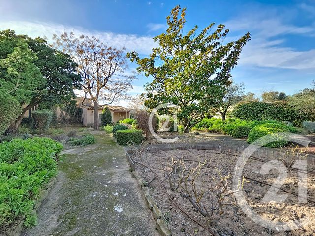 Maison &agrave; vendre - 7 pi&egrave;ces - 204 m2 - Aureille - 13 - PROVENCE-ALPES-COTE-D-AZUR