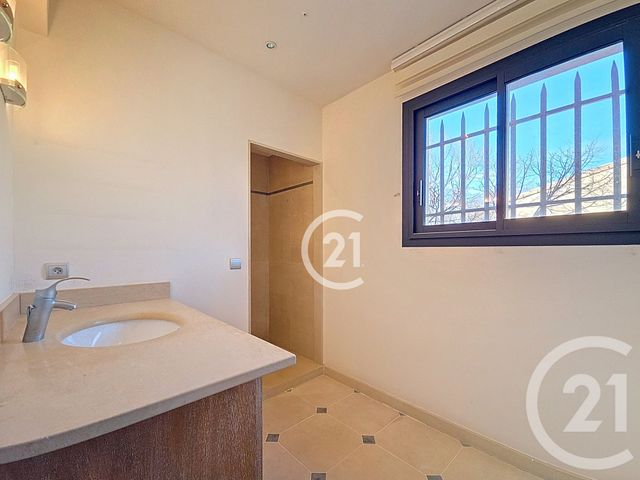 Maison &agrave; vendre - 7 pi&egrave;ces - 204 m2 - Aureille - 13 - PROVENCE-ALPES-COTE-D-AZUR