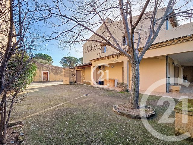 Maison &agrave; vendre - 7 pi&egrave;ces - 204 m2 - Aureille - 13 - PROVENCE-ALPES-COTE-D-AZUR