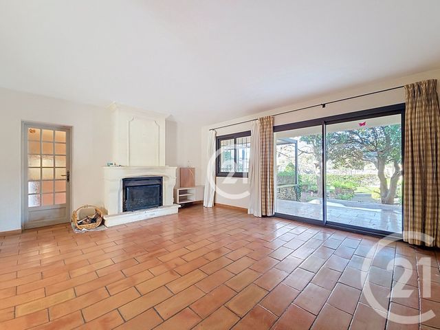 Maison &agrave; vendre - 7 pi&egrave;ces - 204 m2 - Aureille - 13 - PROVENCE-ALPES-COTE-D-AZUR