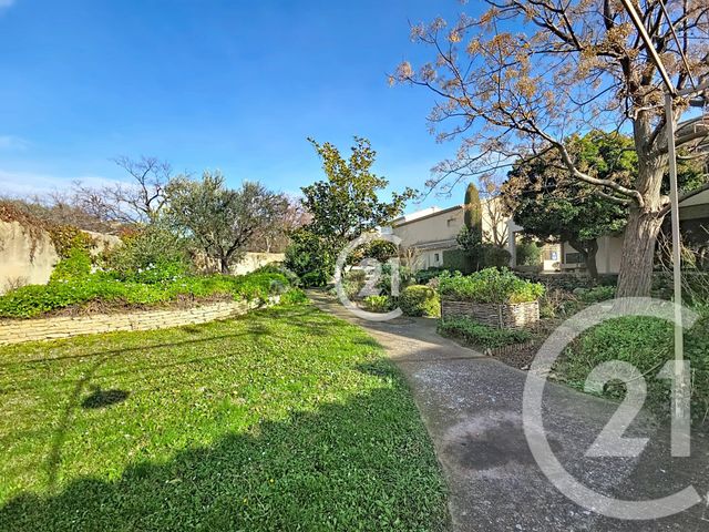 Maison &agrave; vendre - 7 pi&egrave;ces - 204 m2 - Aureille - 13 - PROVENCE-ALPES-COTE-D-AZUR