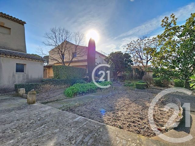 Maison &agrave; vendre - 7 pi&egrave;ces - 204 m2 - Aureille - 13 - PROVENCE-ALPES-COTE-D-AZUR