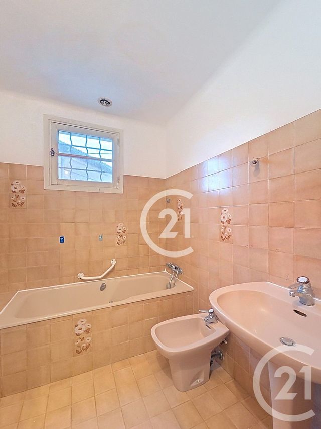 Maison &agrave; vendre - 5 pi&egrave;ces - 102,25 m2 - Aureille - 13 - PROVENCE-ALPES-COTE-D-AZUR