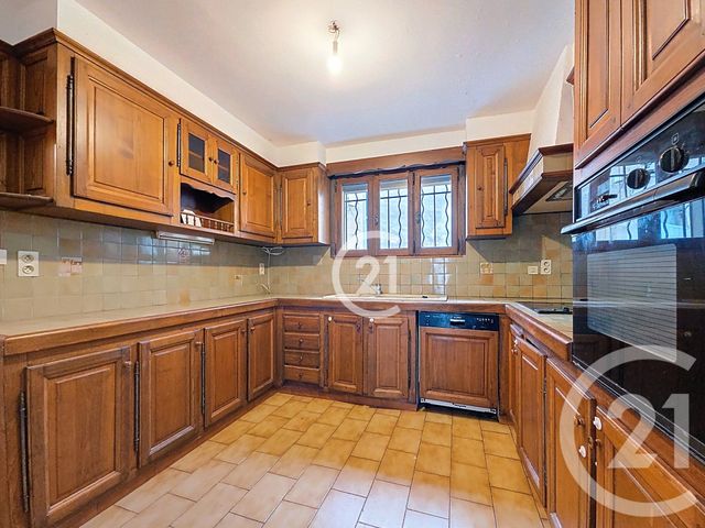 Maison &agrave; vendre - 5 pi&egrave;ces - 102,25 m2 - Aureille - 13 - PROVENCE-ALPES-COTE-D-AZUR