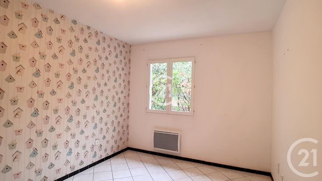 Maison &agrave; louer - 5 pi&egrave;ces - 140,52 m2 - St Martin De Crau - 13 - PROVENCE-ALPES-COTE-D-AZUR