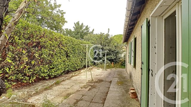 Maison &agrave; louer - 5 pi&egrave;ces - 140,52 m2 - St Martin De Crau - 13 - PROVENCE-ALPES-COTE-D-AZUR