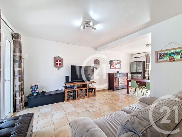 Maison &agrave; vendre - 5 pi&egrave;ces - 101,40 m2 - Arles - 13 - PROVENCE-ALPES-COTE-D-AZUR