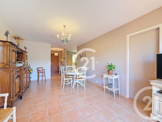 Appartement T3 &agrave; vendre - 3 pi&egrave;ces - 76,65 m2 - St Martin De Crau - 13 - PROVENCE-ALPES-COTE-D-AZUR