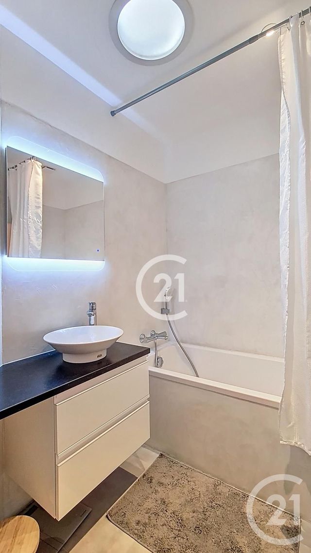 Maison &agrave; vendre - 4 pi&egrave;ces - 98 m2 - St Gilles - 30 - LANGUEDOC-ROUSSILLON