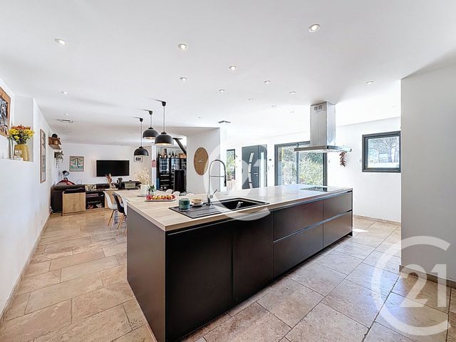 Maison &agrave; vendre - 4 pi&egrave;ces - 152 m2 - Arles - 13 - PROVENCE-ALPES-COTE-D-AZUR