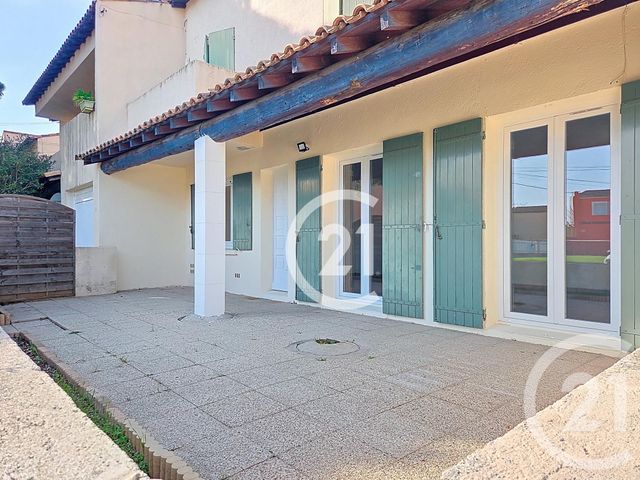 Appartement T3 &agrave; louer - 3 pi&egrave;ces - 68,98 m2 - Arles - 13 - PROVENCE-ALPES-COTE-D-AZUR