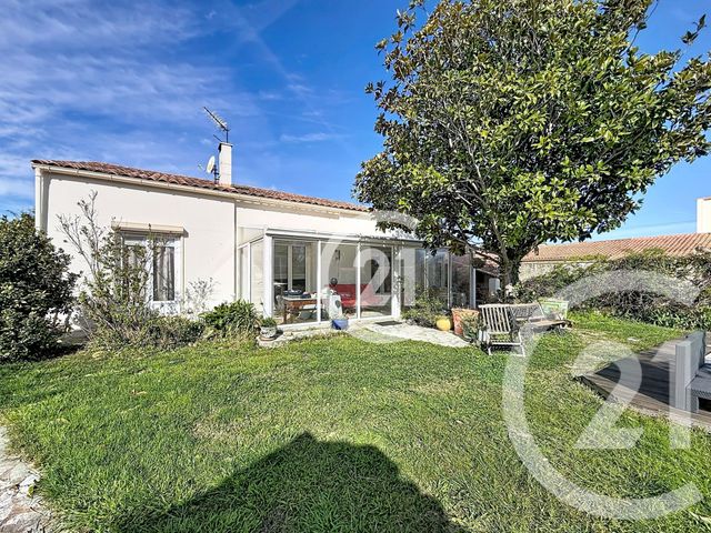Maison &agrave; vendre - 5 pi&egrave;ces - 126 m2 - St Martin De Crau - 13 - PROVENCE-ALPES-COTE-D-AZUR