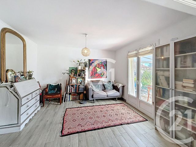 Maison &agrave; vendre - 5 pi&egrave;ces - 126 m2 - St Martin De Crau - 13 - PROVENCE-ALPES-COTE-D-AZUR