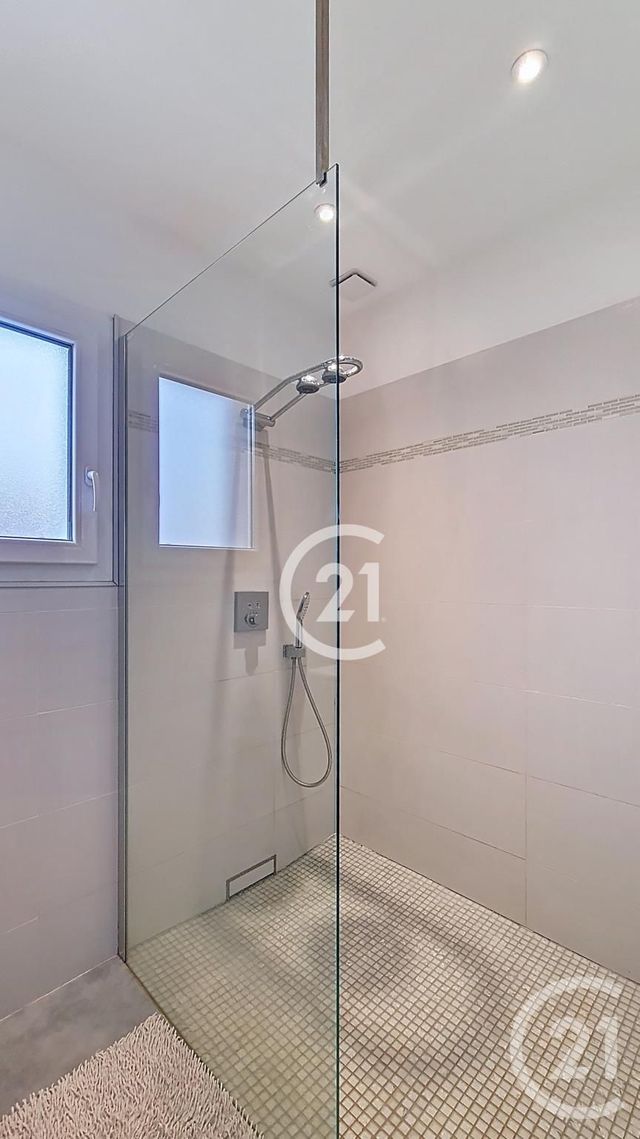 Maison &agrave; vendre - 4 pi&egrave;ces - 98 m2 - St Gilles - 30 - LANGUEDOC-ROUSSILLON