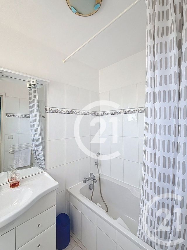 Maison &agrave; vendre - 6 pi&egrave;ces - 159,37 m2 - St Martin De Crau - 13 - PROVENCE-ALPES-COTE-D-AZUR