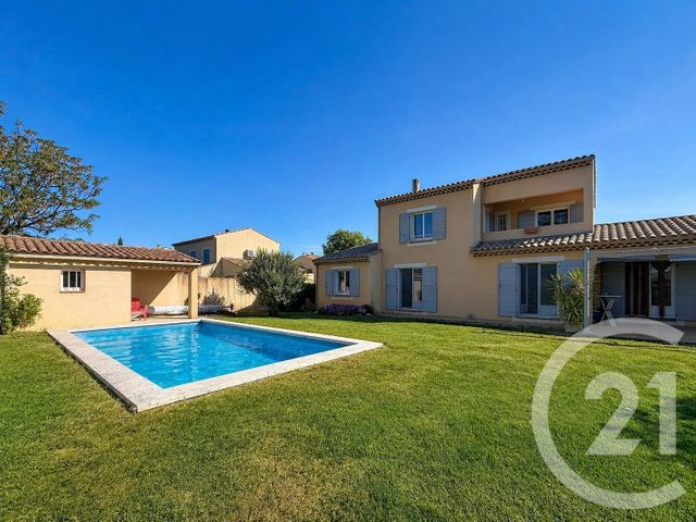 Maison &agrave; vendre - 6 pi&egrave;ces - 159,37 m2 - St Martin De Crau - 13 - PROVENCE-ALPES-COTE-D-AZUR