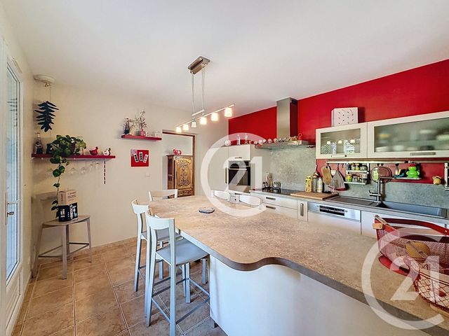 Maison &agrave; vendre - 6 pi&egrave;ces - 159,37 m2 - St Martin De Crau - 13 - PROVENCE-ALPES-COTE-D-AZUR