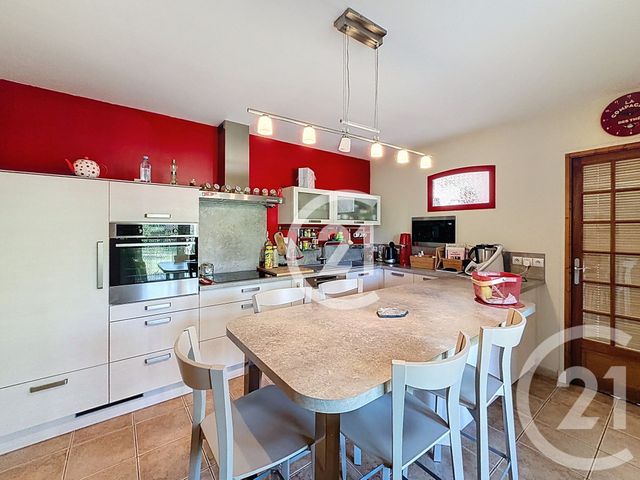 Maison &agrave; vendre - 6 pi&egrave;ces - 159,37 m2 - St Martin De Crau - 13 - PROVENCE-ALPES-COTE-D-AZUR