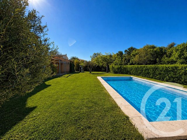 Maison &agrave; vendre - 6 pi&egrave;ces - 159,37 m2 - St Martin De Crau - 13 - PROVENCE-ALPES-COTE-D-AZUR