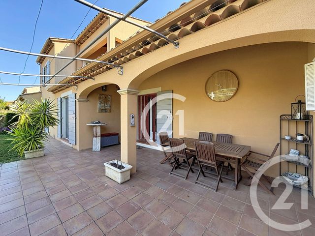 Maison &agrave; vendre - 6 pi&egrave;ces - 159,37 m2 - St Martin De Crau - 13 - PROVENCE-ALPES-COTE-D-AZUR