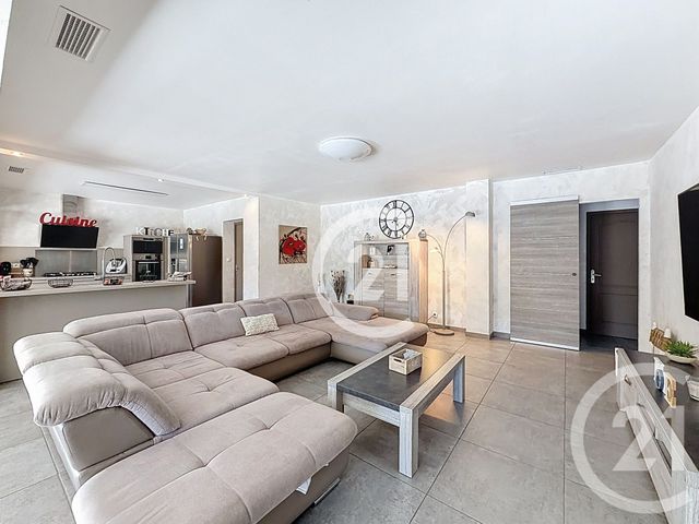 Maison &agrave; vendre - 4 pi&egrave;ces - 131,27 m2 - St Martin De Crau - 13 - PROVENCE-ALPES-COTE-D-AZUR