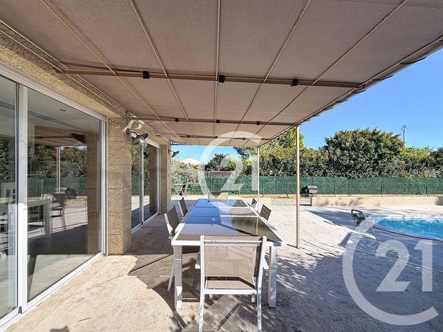Maison &agrave; vendre - 4 pi&egrave;ces - 131,27 m2 - St Martin De Crau - 13 - PROVENCE-ALPES-COTE-D-AZUR