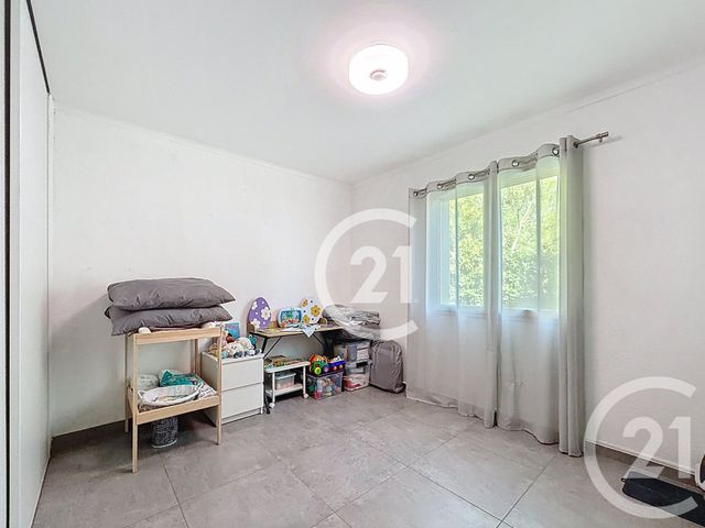 Maison &agrave; vendre - 4 pi&egrave;ces - 131,27 m2 - St Martin De Crau - 13 - PROVENCE-ALPES-COTE-D-AZUR