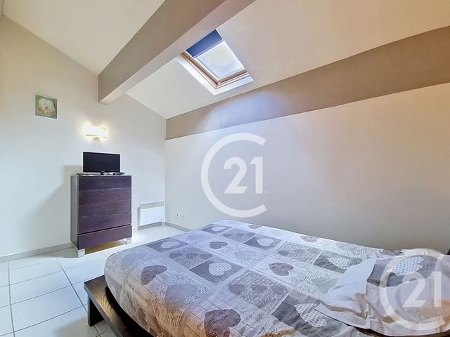 Appartement F2 &agrave; vendre - 2 pi&egrave;ces - 57,33 m2 - St Martin De Crau - 13 - PROVENCE-ALPES-COTE-D-AZUR