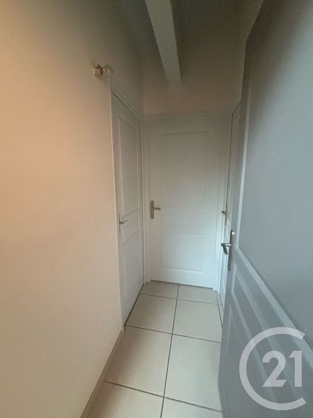 Appartement F2 &agrave; vendre - 2 pi&egrave;ces - 57,33 m2 - St Martin De Crau - 13 - PROVENCE-ALPES-COTE-D-AZUR