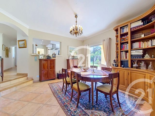 Maison &agrave; vendre - 7 pi&egrave;ces - 207 m2 - St Martin De Crau - 13 - PROVENCE-ALPES-COTE-D-AZUR