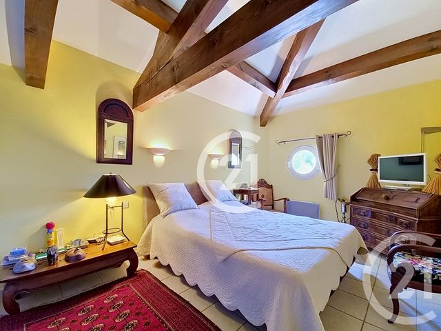 Maison &agrave; vendre - 7 pi&egrave;ces - 207 m2 - St Martin De Crau - 13 - PROVENCE-ALPES-COTE-D-AZUR