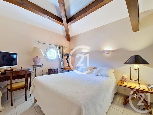 Maison &agrave; vendre - 7 pi&egrave;ces - 207 m2 - St Martin De Crau - 13 - PROVENCE-ALPES-COTE-D-AZUR