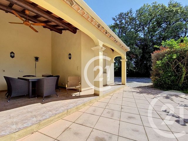 Maison &agrave; vendre - 7 pi&egrave;ces - 207 m2 - St Martin De Crau - 13 - PROVENCE-ALPES-COTE-D-AZUR