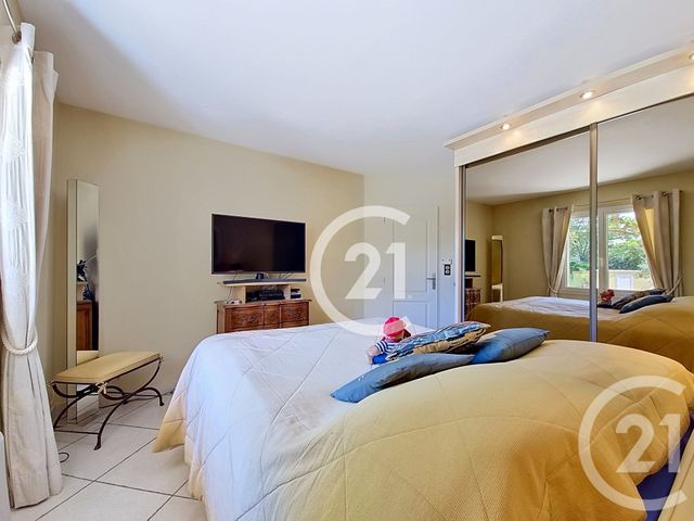 Maison &agrave; vendre - 7 pi&egrave;ces - 207 m2 - St Martin De Crau - 13 - PROVENCE-ALPES-COTE-D-AZUR